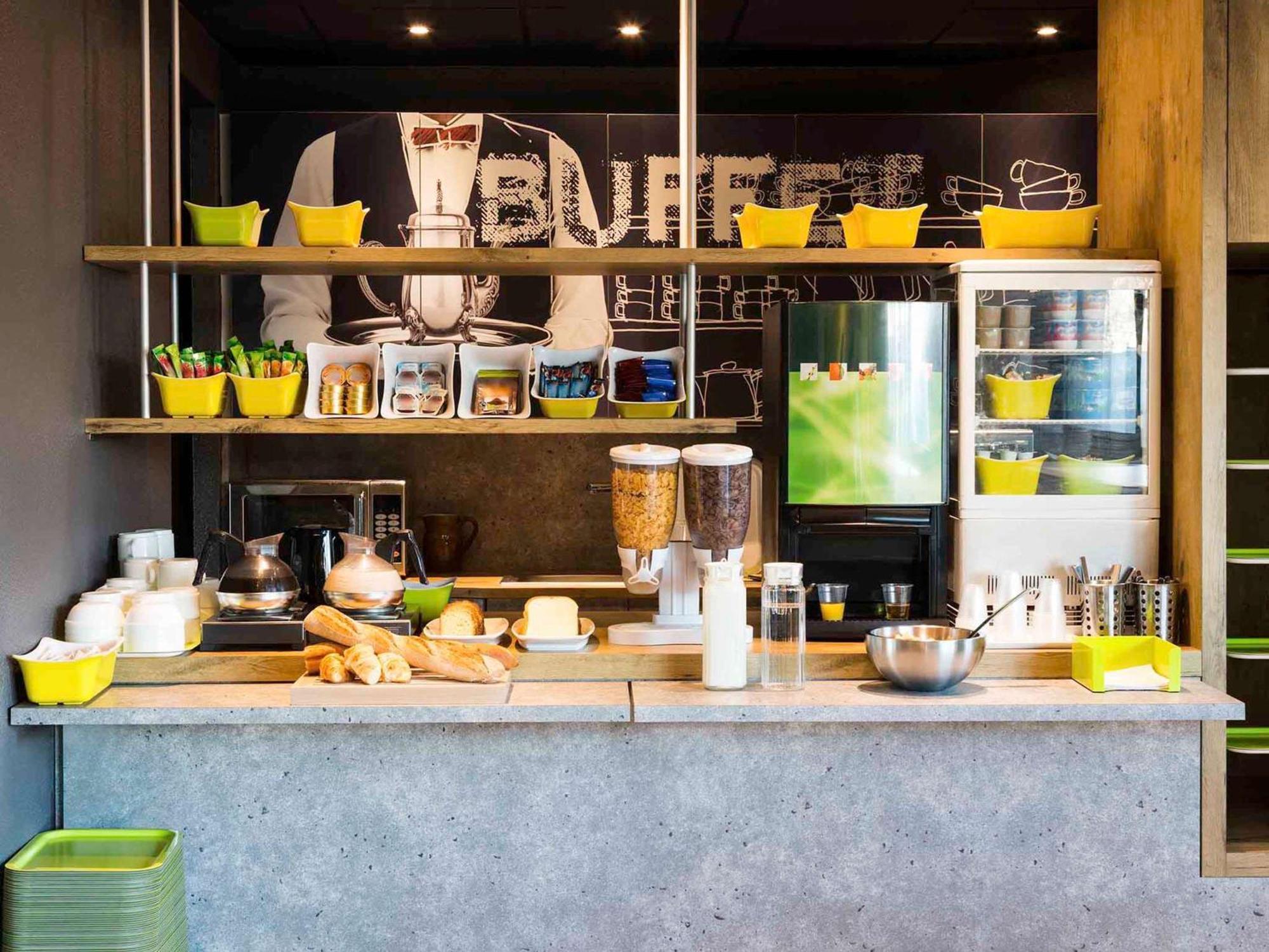 Ibis Budget Orly Chevilly Tram 7 Vitry-sur-Seine Eksteriør billede