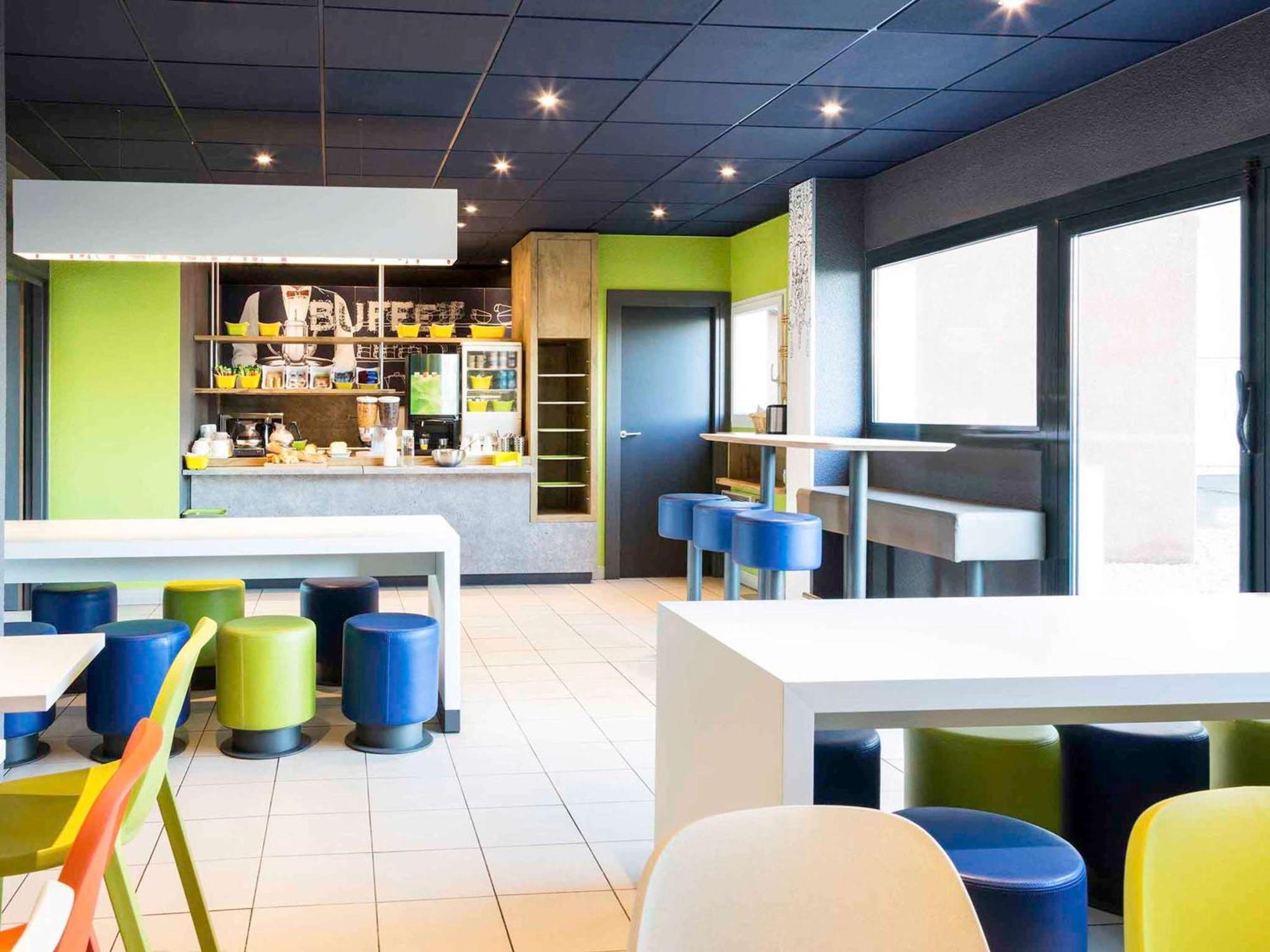 Ibis Budget Orly Chevilly Tram 7 Vitry-sur-Seine Eksteriør billede